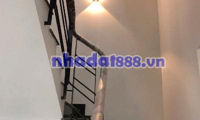 Nhà sát đường Nguyễn Duy Trinh q2 cũ
