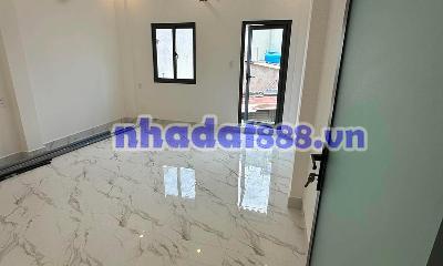 Nhà làng ốc Dương Bá Trạc Quận 8