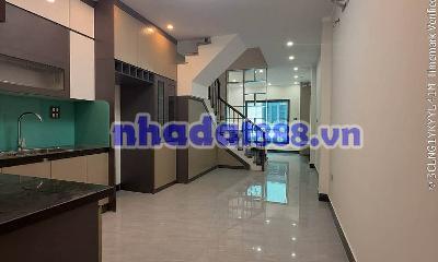 Cần bán gấp nhà 5 tầng Đông Anh, oto thông.